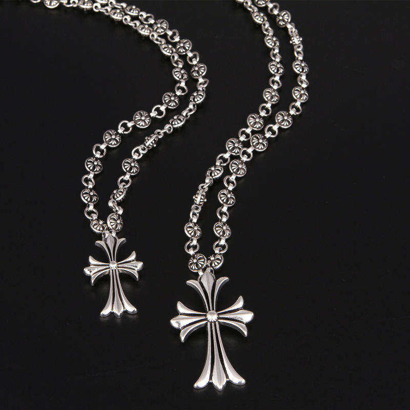 Hip Hop Heart Fashion Silver Alloy Cross Link Chain Unisex Pendant Necklace for Valentines Day Anniversary Gifts