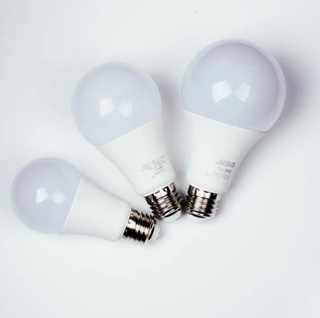 Energy Saving Light AC DC A60 E27 B22 3W 5W 9W SMD LED Bulb Light Bulb Lamp
