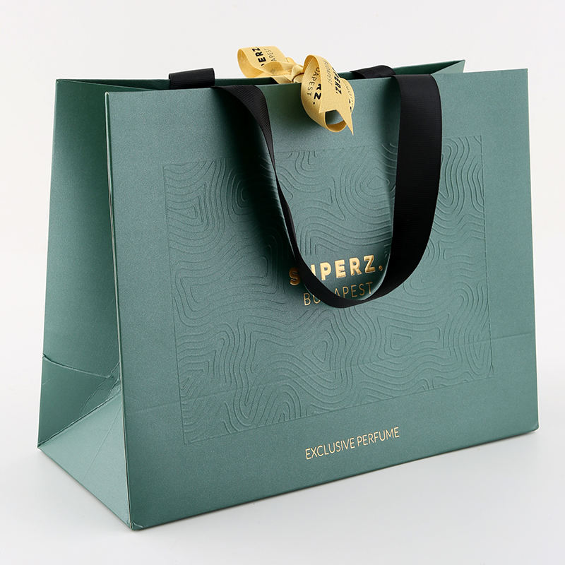 Customized Print Luxury Gift Paper Shopping Bag Packaging Wholesale Paper Bags